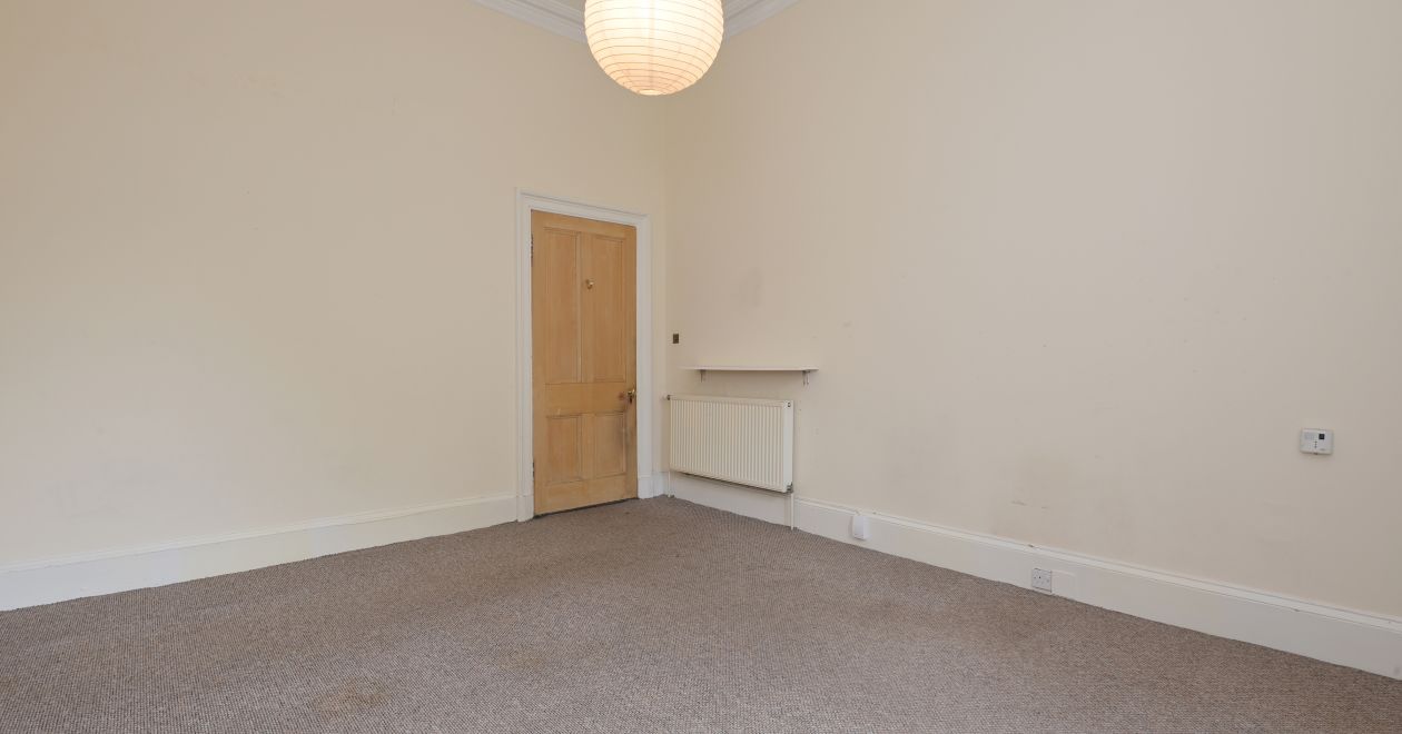 63 Newington Road, EDINBURGH, EH9 1QW