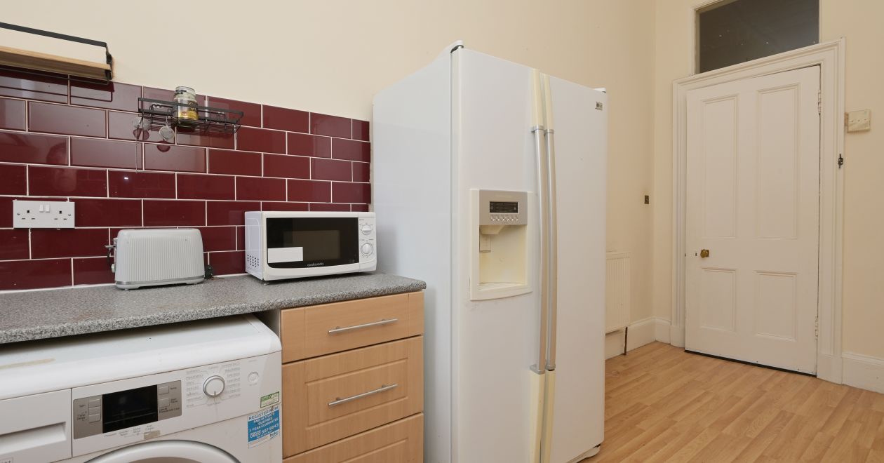63 Newington Road, EDINBURGH, EH9 1QW