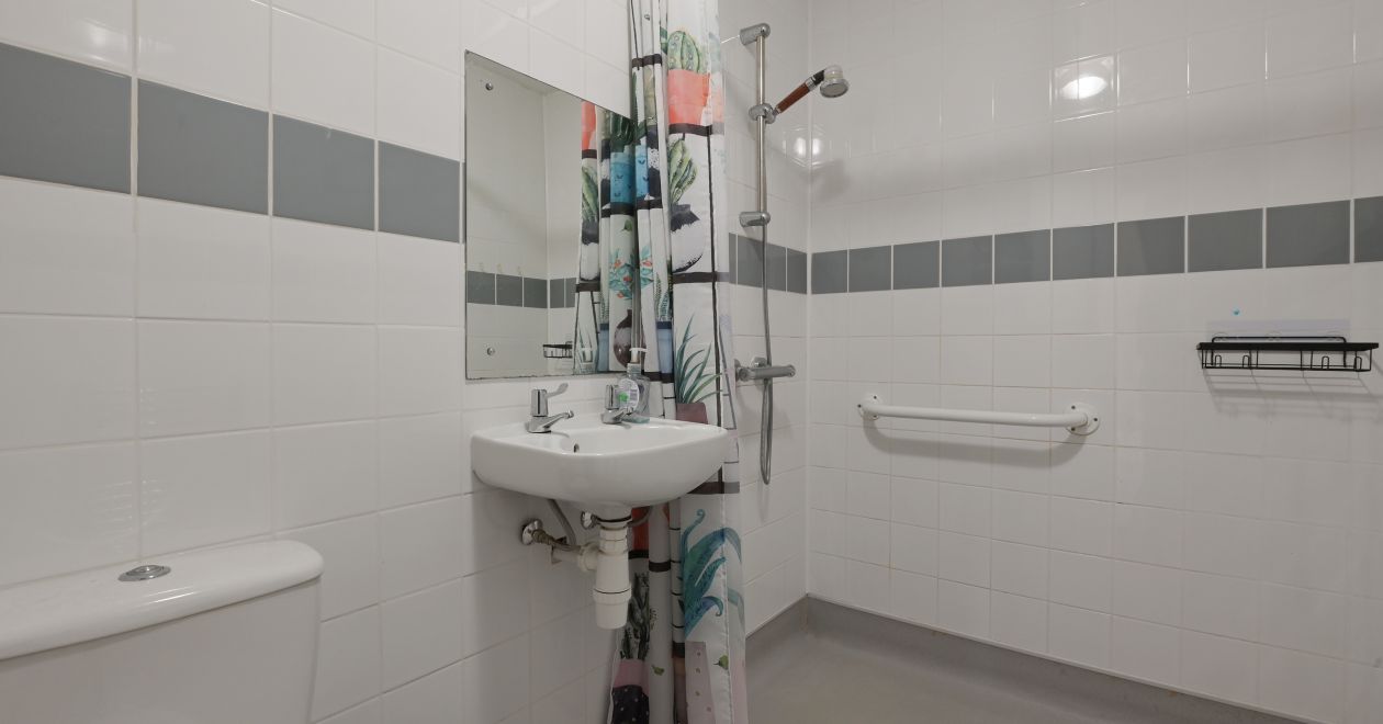 63 Newington Road, EDINBURGH, EH9 1QW
