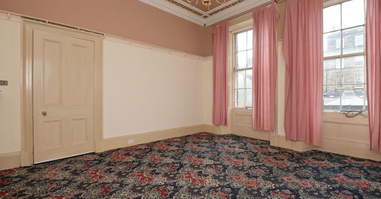 63 Newington Road, EDINBURGH, EH9 1QW