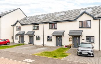 16 Henry Ross Place, South Queensferry