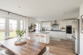 2 Flora Masson Gardens, Rosewell, EH24 9EZ - Image 4