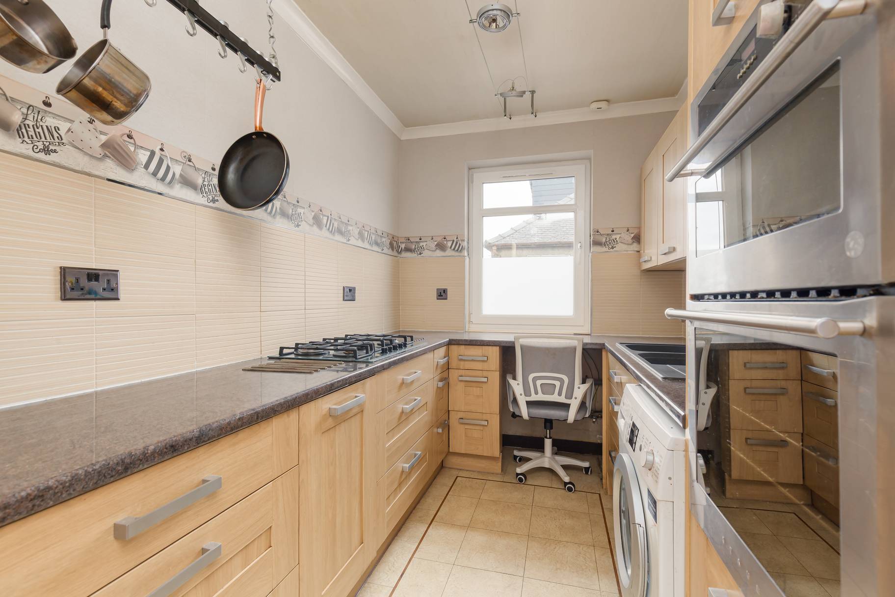 71 Sighthill View, EDINBURGH, EH11 4PX