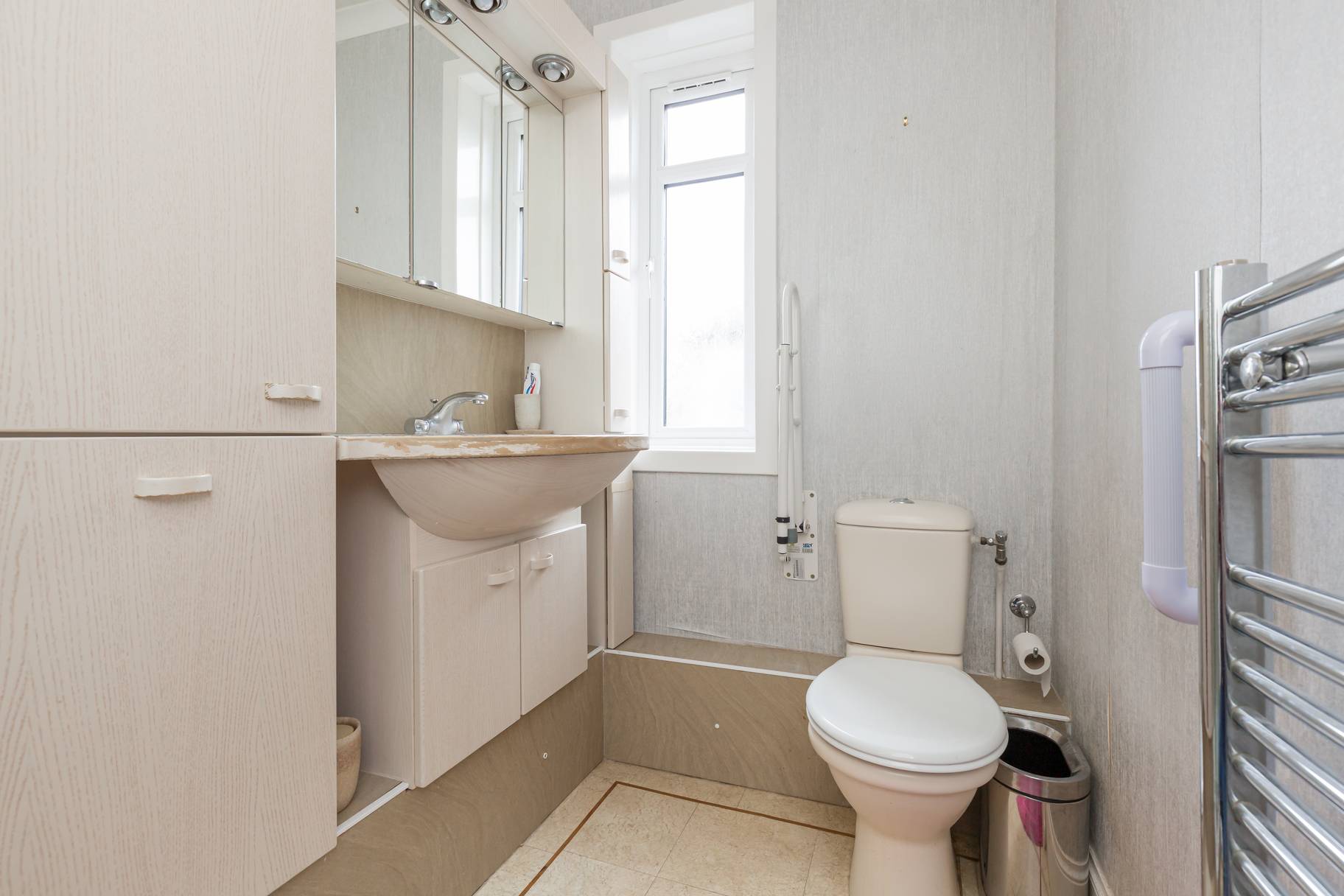 71 Sighthill View, EDINBURGH, EH11 4PX