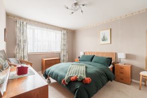 62 Mortonhall Park Crescent, Edinburgh, EH17 8SX - Image 7