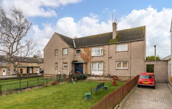 1 Rae's Gardens, Bonnyrigg