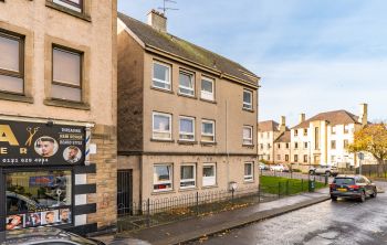24/4 Craigentinny Road, Edinburgh