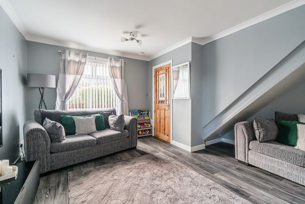 16 Corbieshot, Edinburgh, EH15 3RY - Image 2