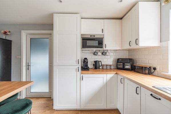 3 Bughtlin Gardens, Edinburgh, EH12 8XB - Image 3