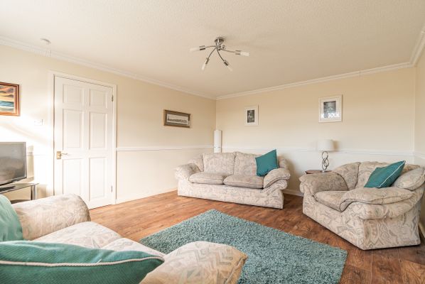 3 Rannoch Place, Edinburgh, EH4 7HH - Image 3