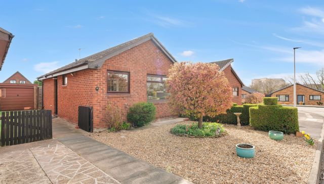 9 Bellevue Avenue, Dunbar