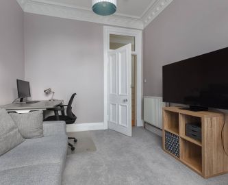 Third image of 45/5 Montpelier Park, Bruntsfield, Edinburgh, EH10 4NB