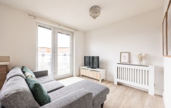 23/7 Burnbrae Place, Edinburgh