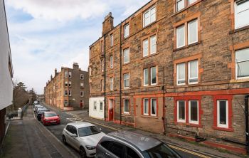 46/11 Hawthornvale, Edinburgh