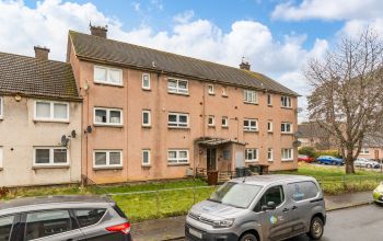 52/6 Dochart Drive, Edinburgh