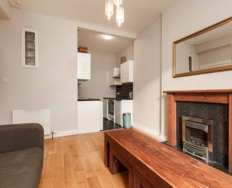 Third image of 46 (1f1) Broughton Road, Edinburgh, EH7 4EE