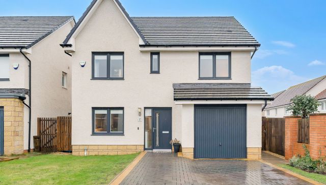 17 Dempster Place, Dunbar