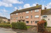 58/2 Dochart Drive, Edinburgh