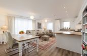 10/3 Sandpiper Drive, Edinburgh