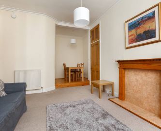 Third image of 13 (1f2), Springvalley Terrace, Edinburgh, EH10 4QB