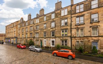 8/7 Downfield Place, Edinburgh