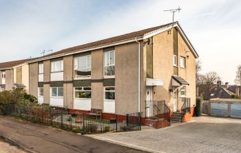 8 Howden Hall Gardens, Edinburgh