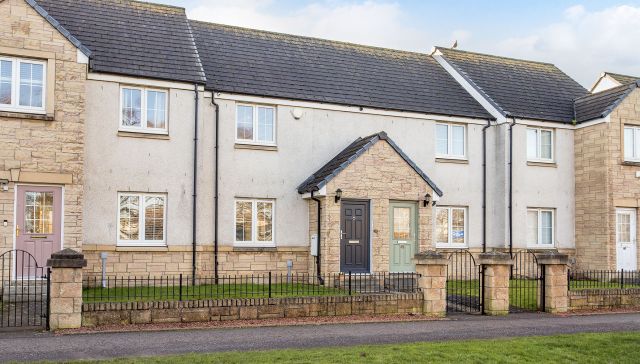 42 Lodeneia Park, Dalkeith