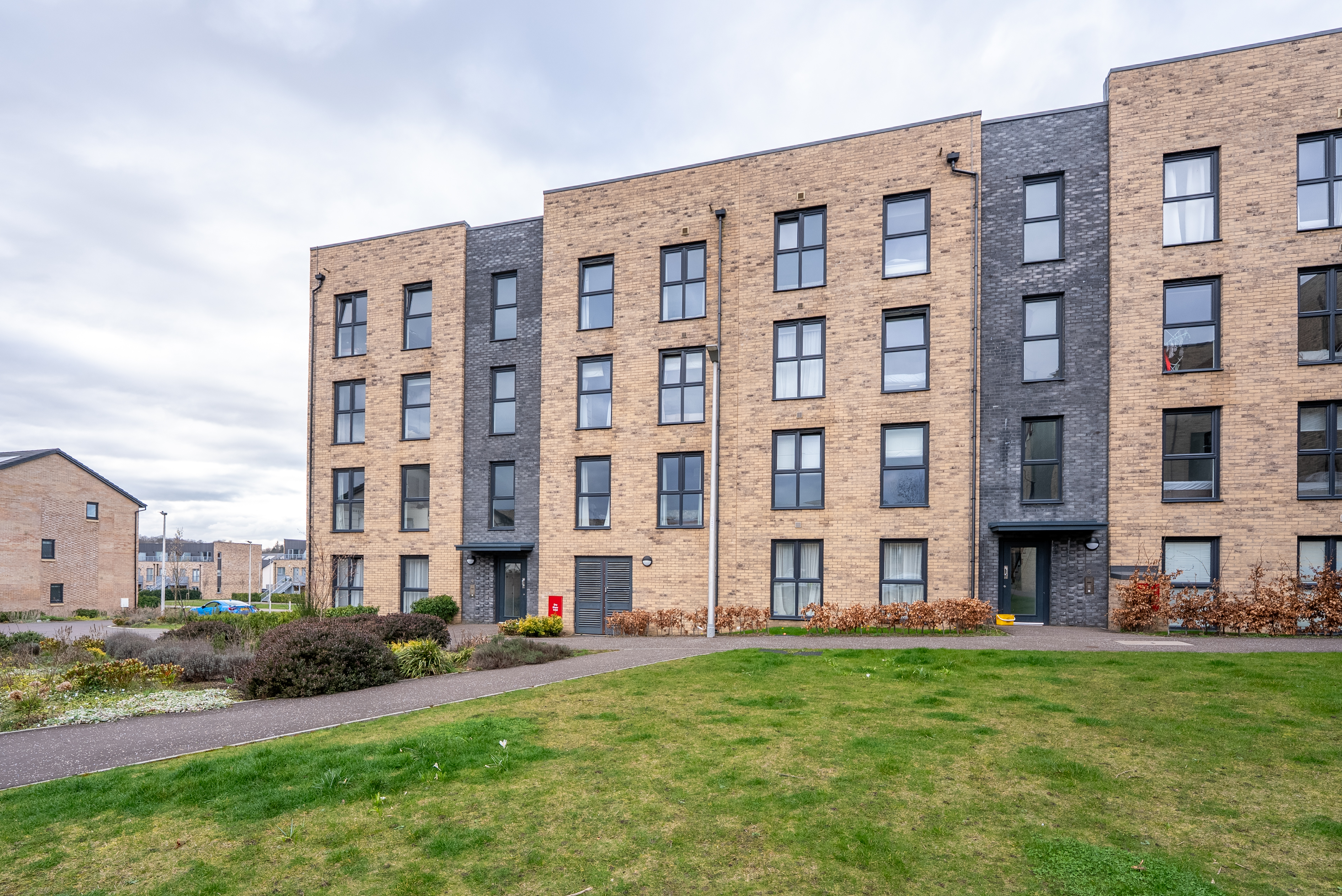 Flat 2, 8 Goldcrest Place, Cammo, Edinburgh, EH4 8GS, photo 3