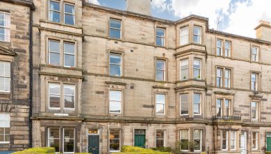 2, 2f2 Airlie Place, Edinburgh