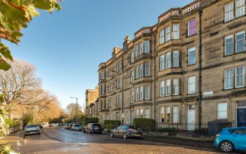 39 3F2 Merchiston Crescent, Edinburgh
