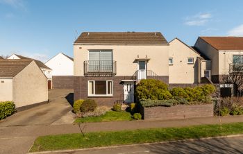 22 Hillpark Wood, Edinburgh