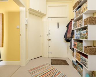 Secondary image of 4/3 Millar Place, Morningside, Edinburgh, EH10 5HJ