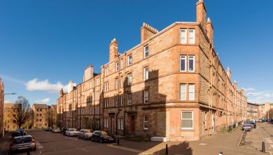 4, 3f2 Ritchie Place, Edinburgh