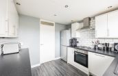 7 Campview Gardens, Danderhall