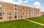 28/3 Citypark Way, Edinburgh