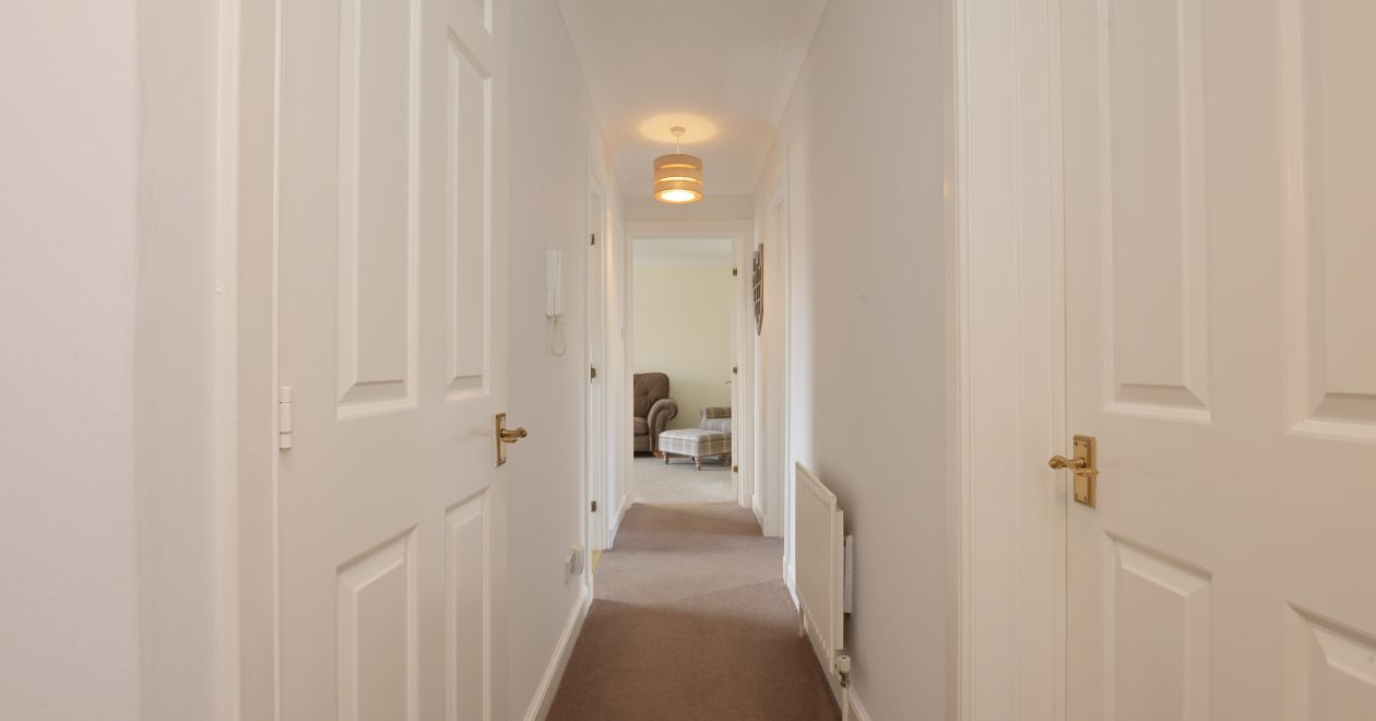 9/4 Liberton Place, Edinburgh, EH16 6NA