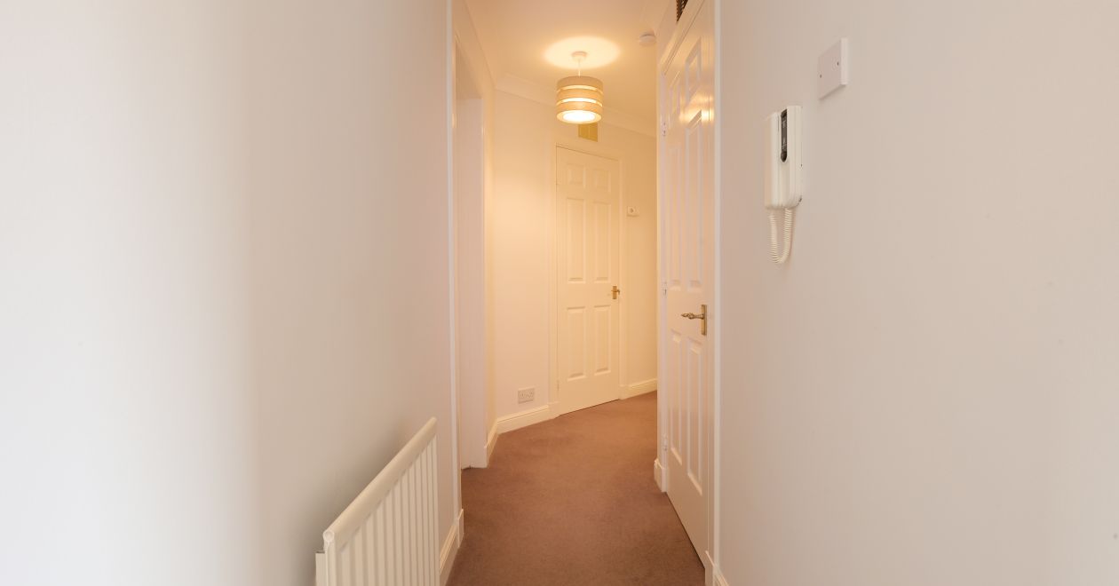 9/4 Liberton Place, Edinburgh, EH16 6NA