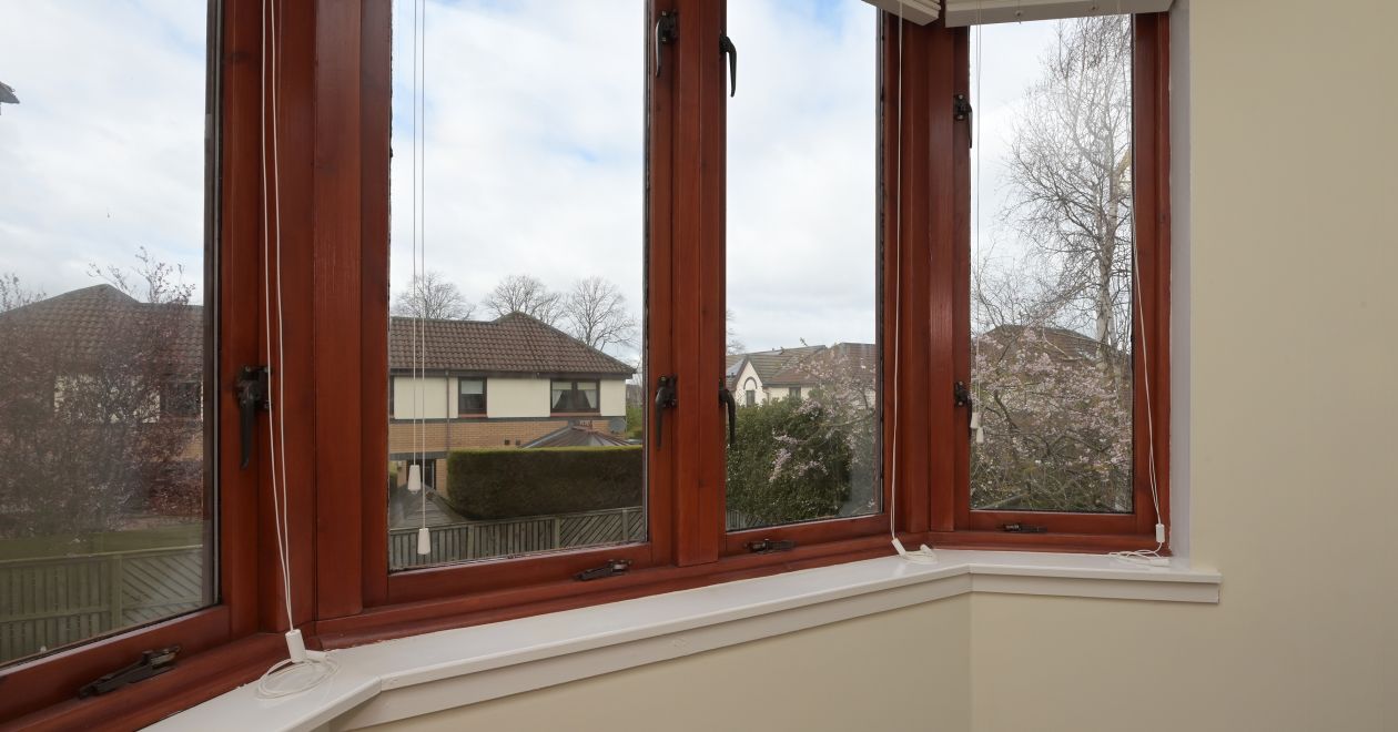 9/4 Liberton Place, Edinburgh, EH16 6NA
