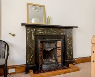 Third image of 129 (2f2), Gilmore Place, Bruntsfield, Edinburgh, EH3 9PP