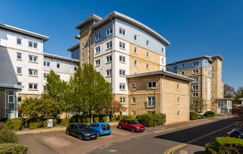 10/6 Pilrig Heights, Edinburgh