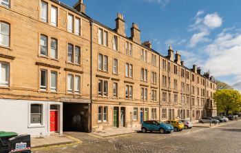 51/2 Iona Street, Edinburgh