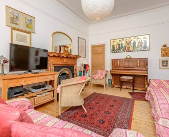 Third image of 27/4 Woodburn Terrace, Edinburgh, EH10 4SS