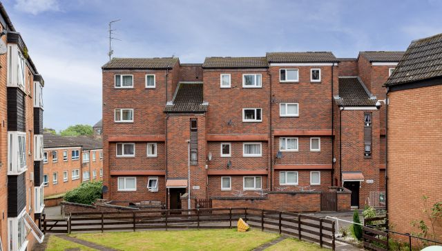 Flat 6, 16 Clavering Street East, Paisley