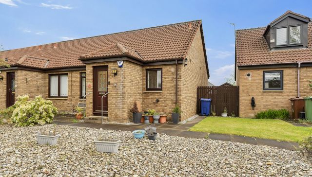 6 Rose Cottages, Bonnyrigg