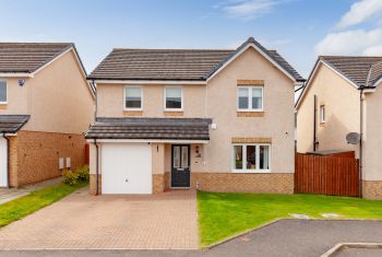 31 Russell Crescent, Bathgate