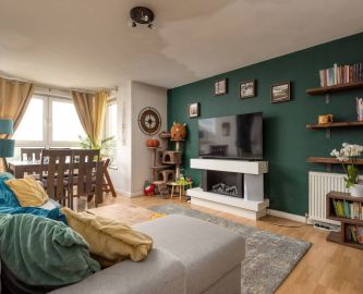 Third image of 199/21 Lindsay Road, The Shore, Edinburgh, EH6 6ND
