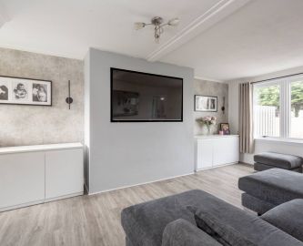Secondary image of 11 Strathesk Place, Penicuik, EH26 8EB