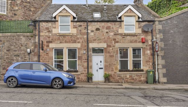 6 Station Road, East Linton