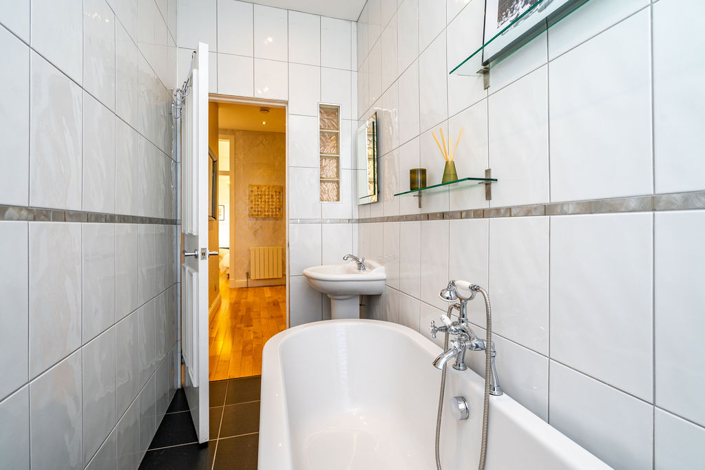 3F1, 40 Comely Bank Avenue, Comely Bank, Edinburgh, EH4 1EN, photo 13