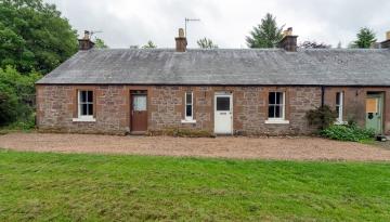 3 & 4 Loanfoot Cottages, Biggar